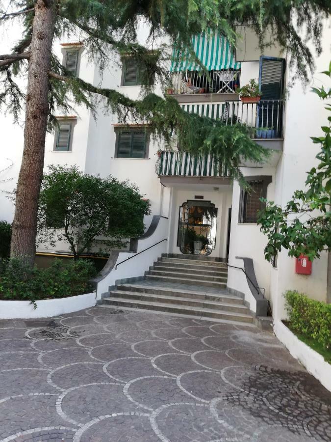 Casanna Apartment Соренто Екстериор снимка